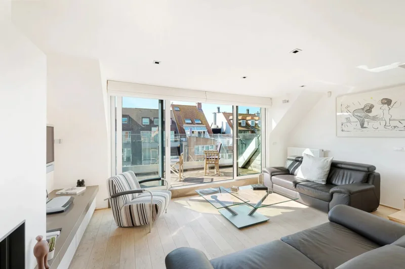 Moderne duplex met ruime terrassen nabij strand