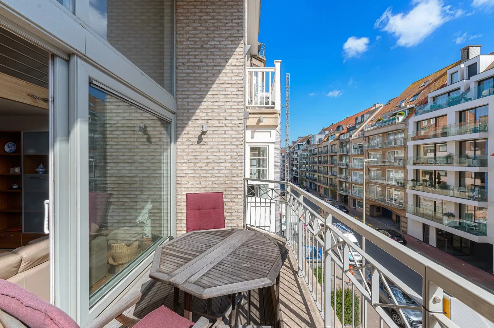 Lichtrijk mezzanine app. met 3 slpk op topligging