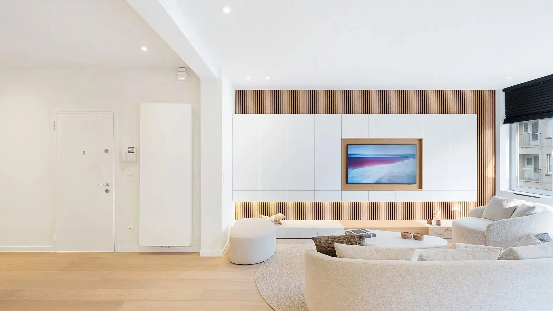 Luxueus gerenoveerd appartement met zicht op Van Bunnenplein