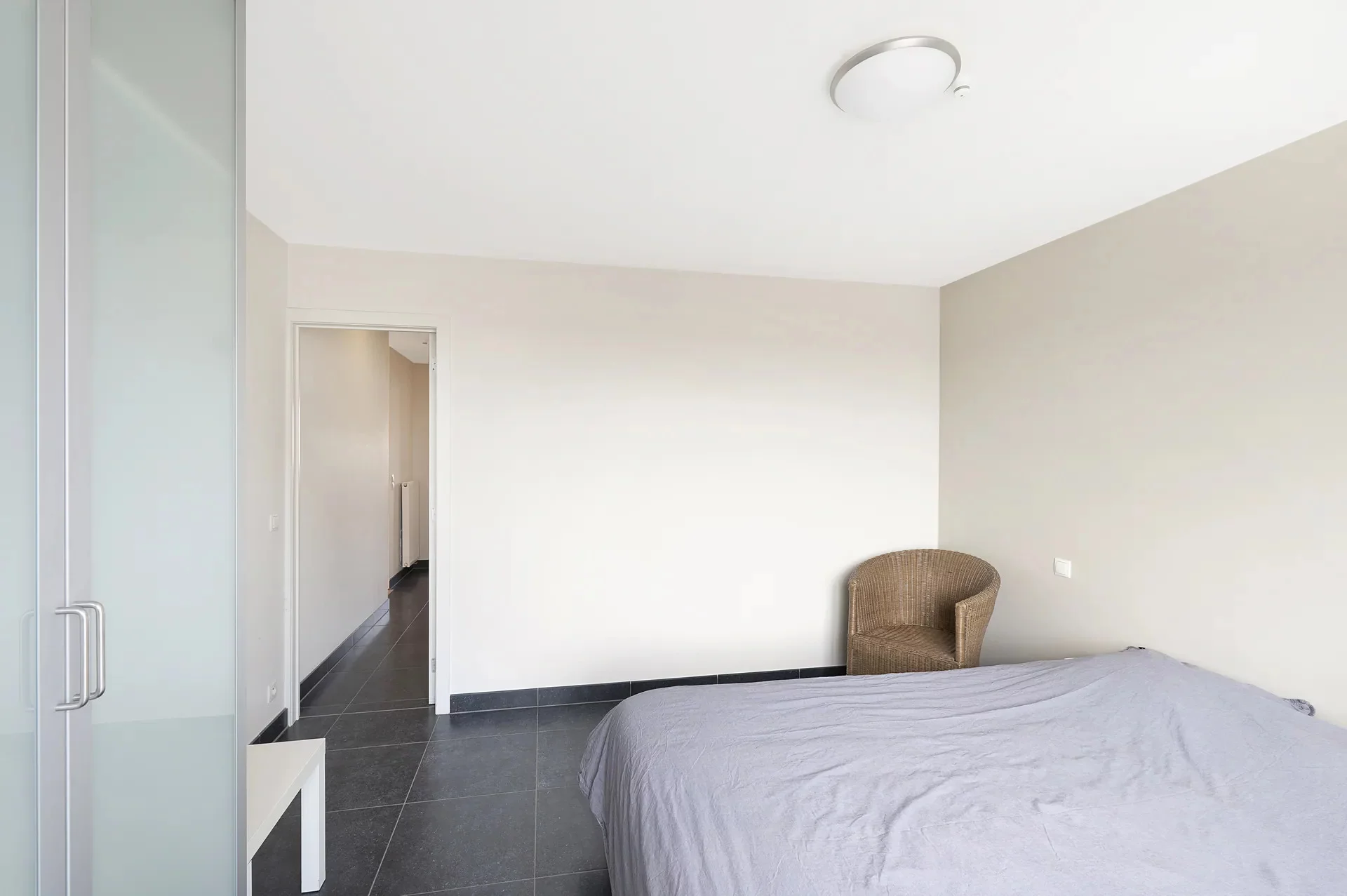 Ruim duplex-appartement en zonnig terras nabij de Zeedijk