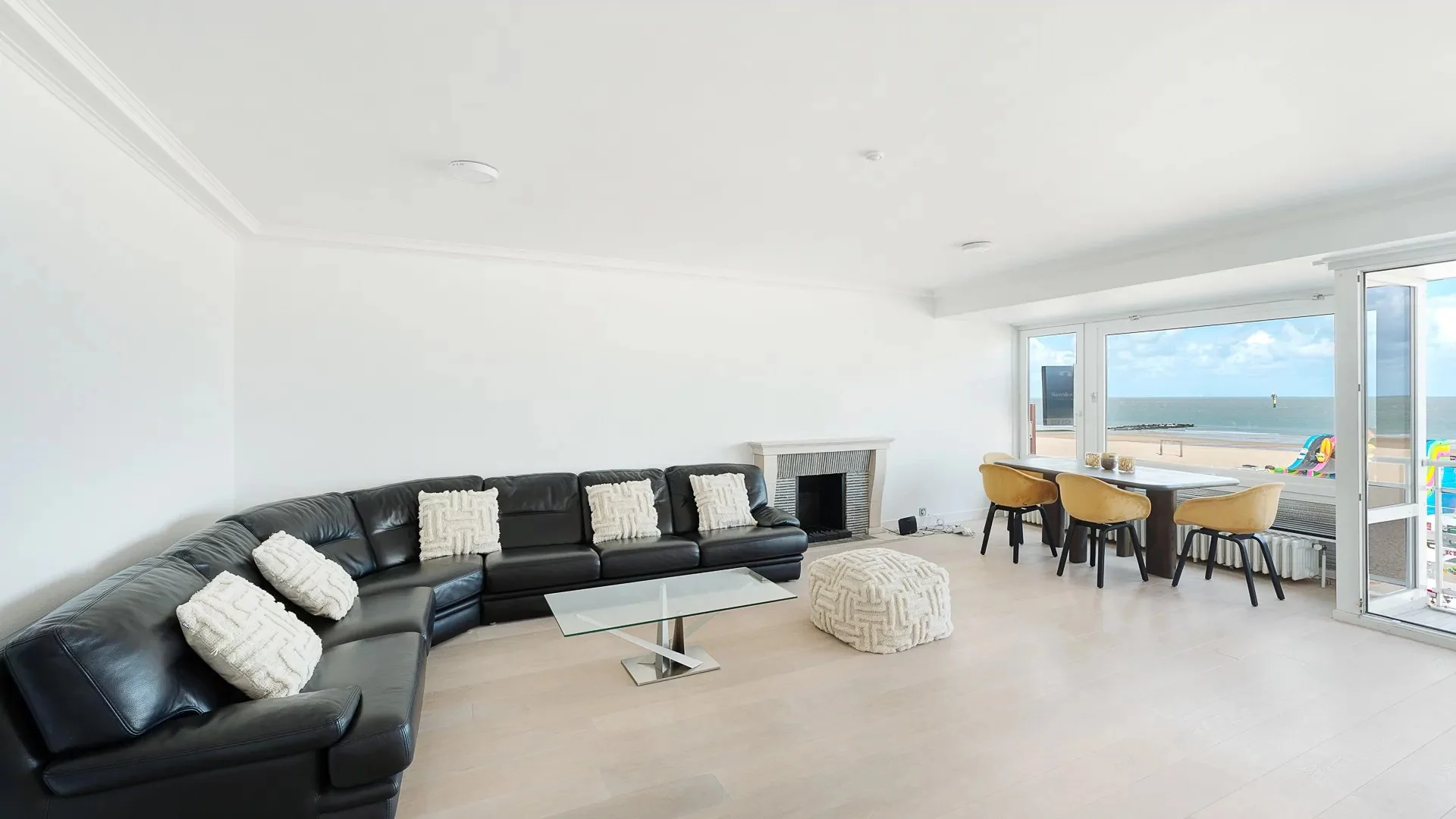 3-slaapkamerappartement op de Zeedijk te Zoute.