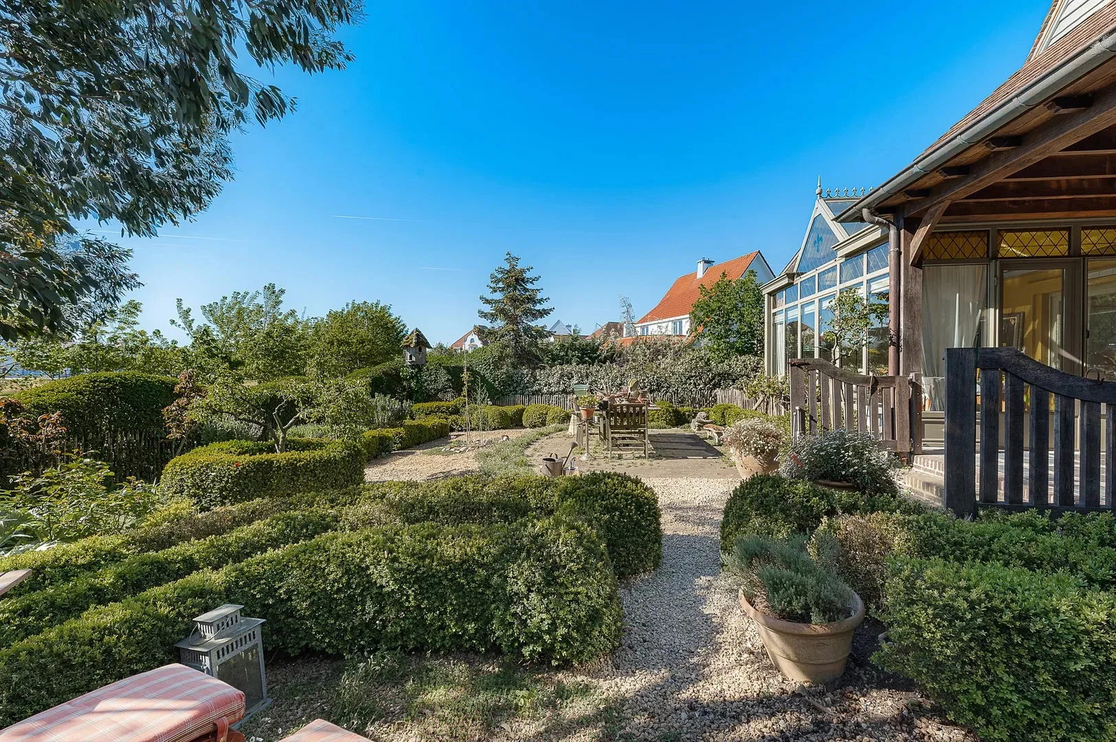 Uitzonderlijke, alleenstaande villa aan het Zegemeer [Georginapad].