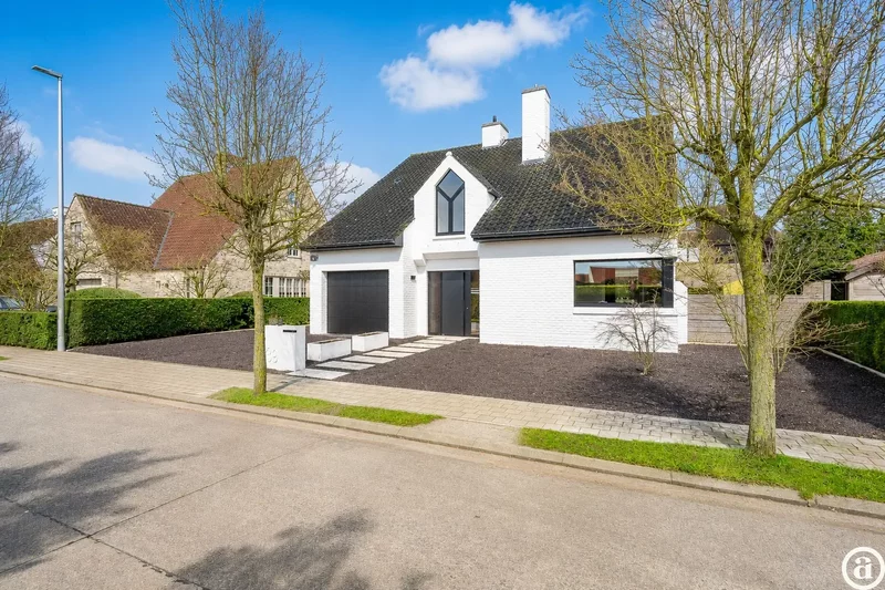 Ready-to-move-in luxury villa with garden & sauna in Westkapelle [Boomgaarden].