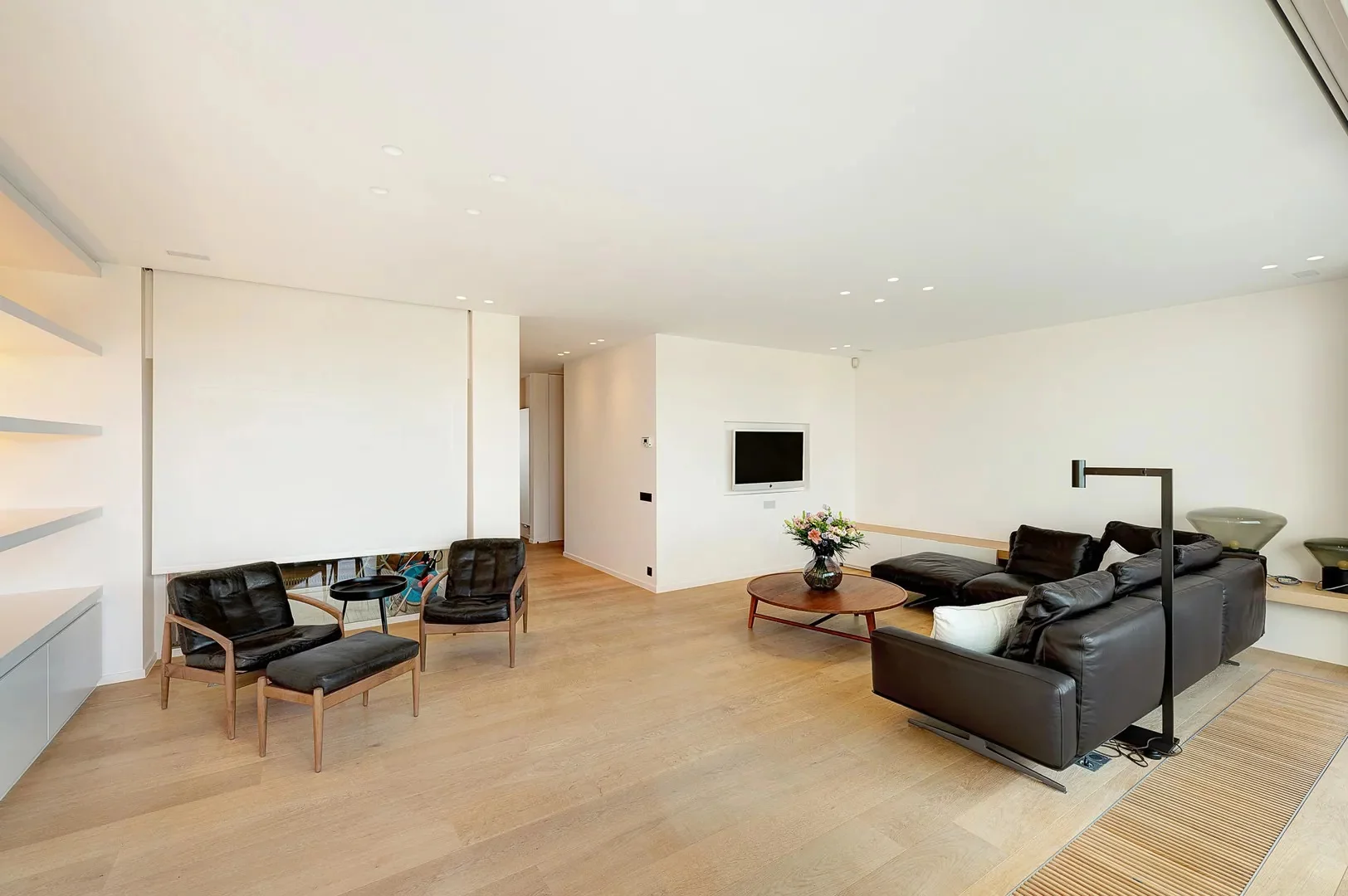 Luxueus appartement (4 slpk) met frontaal zicht op Zegemeer.