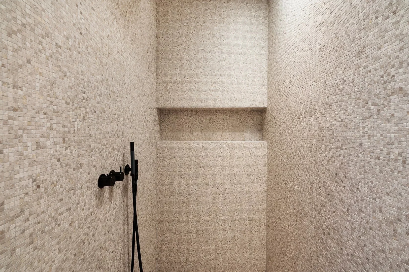 Luxueus appartement (4 slpk) met frontaal zicht op Zegemeer.