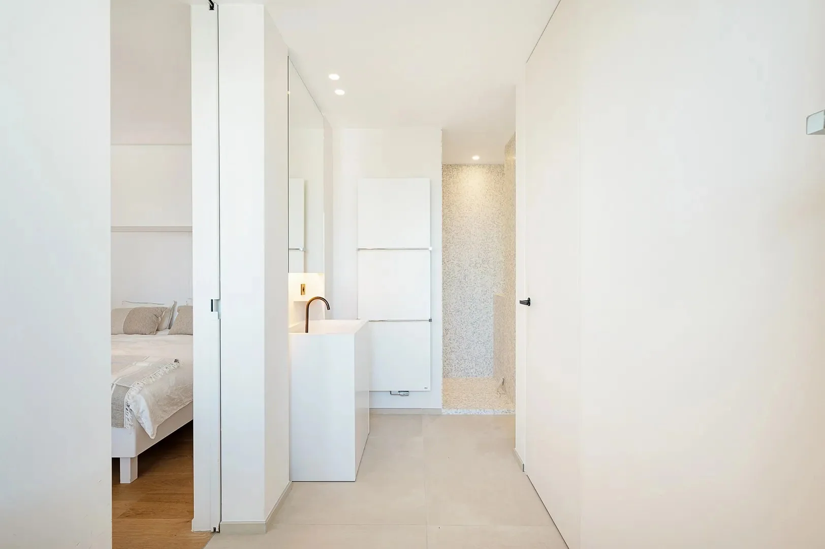 Luxueus appartement (4 slpk) met frontaal zicht op Zegemeer.