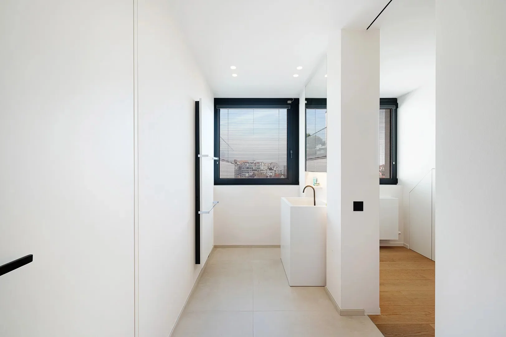 Luxueus appartement (4 slpk) met frontaal zicht op Zegemeer.