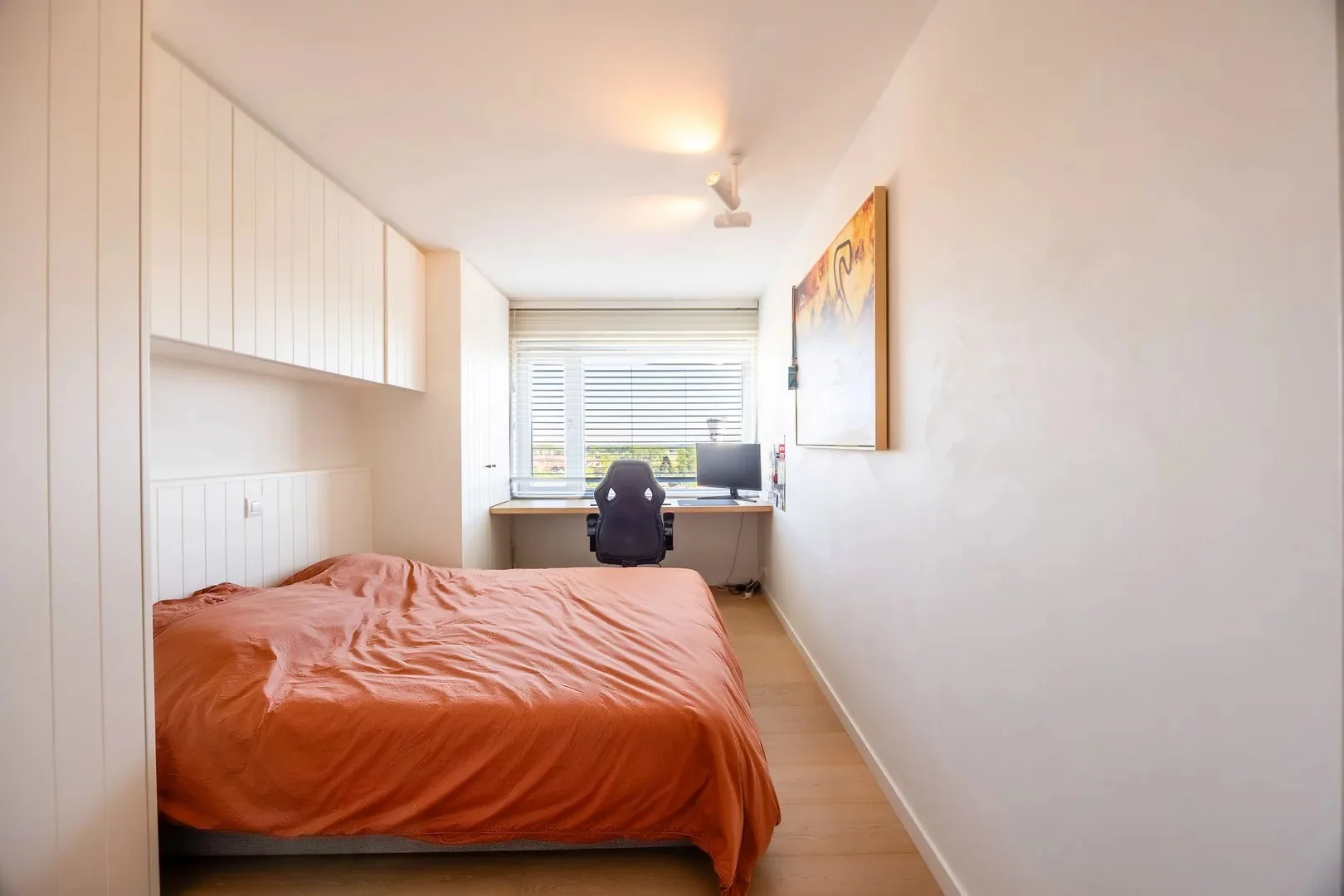Exclusieve mezzanine met panoramisch zeezicht (406m²).
