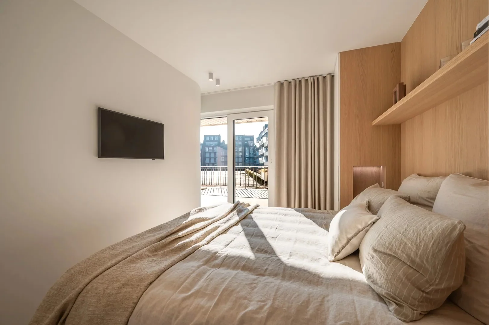 Gerenoveerd 3-slaapkamerappartement, ideaal gelegen aan de Kustlaan.