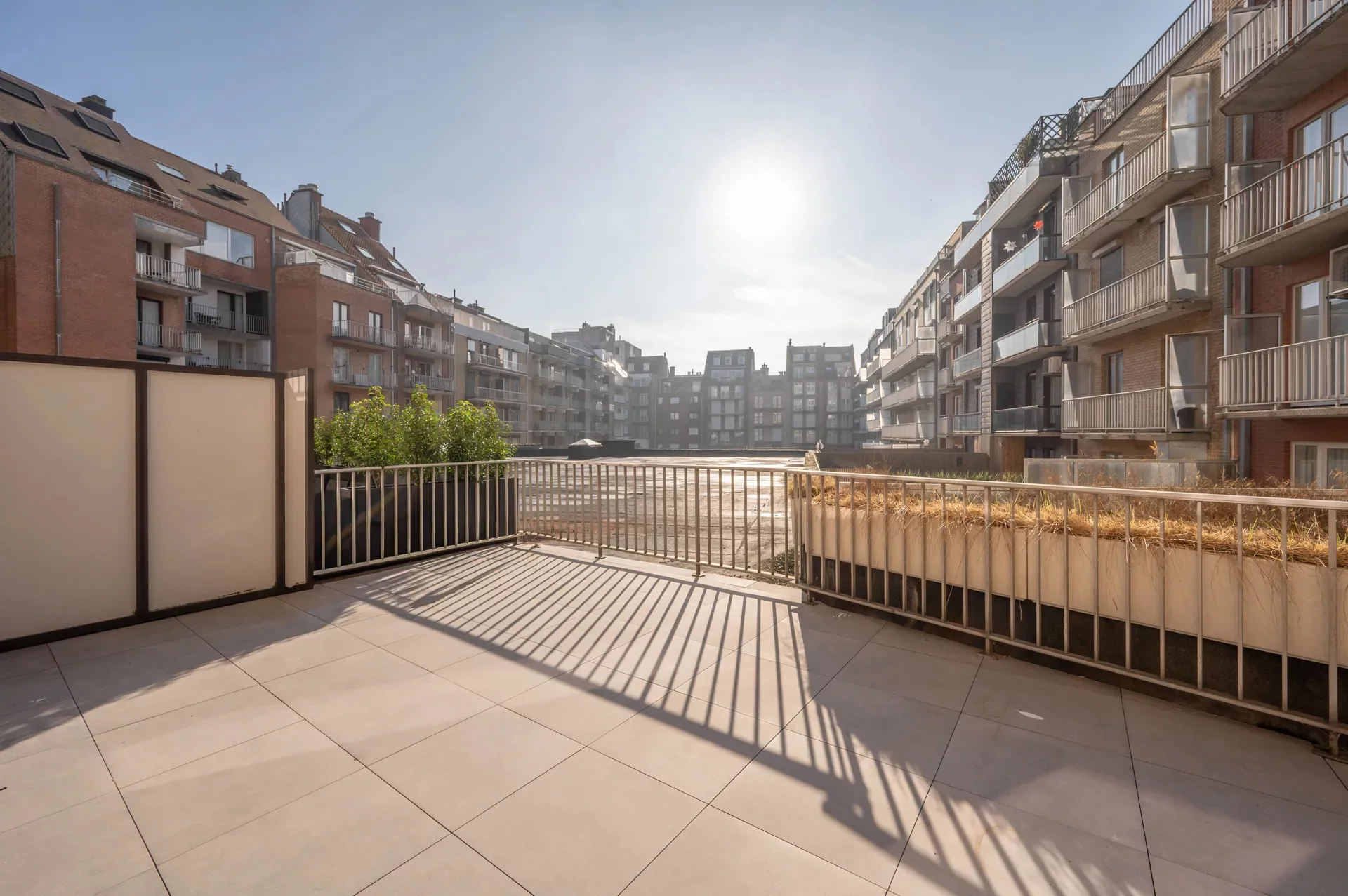 Gerenoveerd 3-slaapkamerappartement, ideaal gelegen aan de Kustlaan.