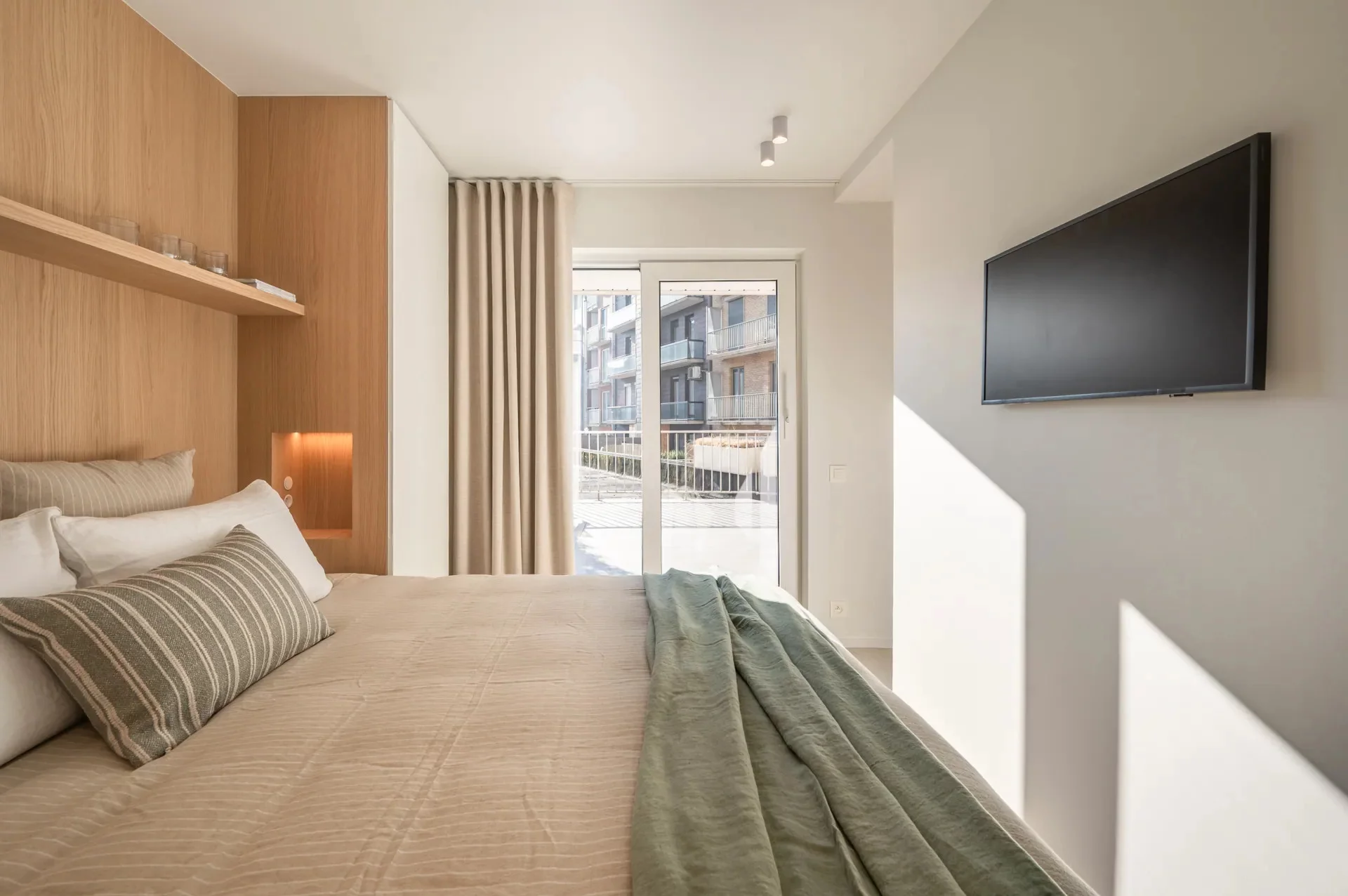 Gerenoveerd 3-slaapkamerappartement, ideaal gelegen aan de Kustlaan.