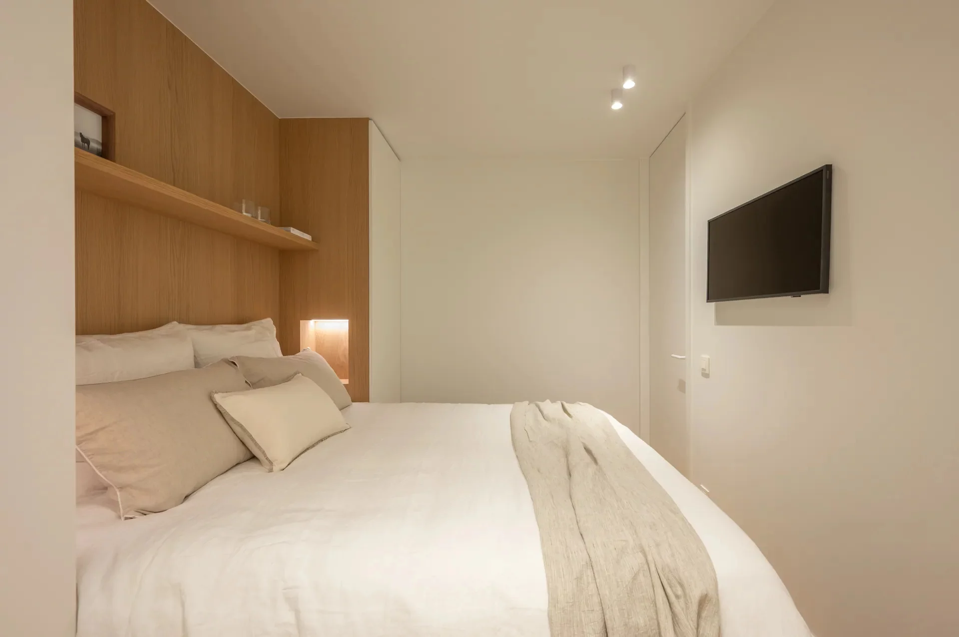 Gerenoveerd 3-slaapkamerappartement, ideaal gelegen aan de Kustlaan.