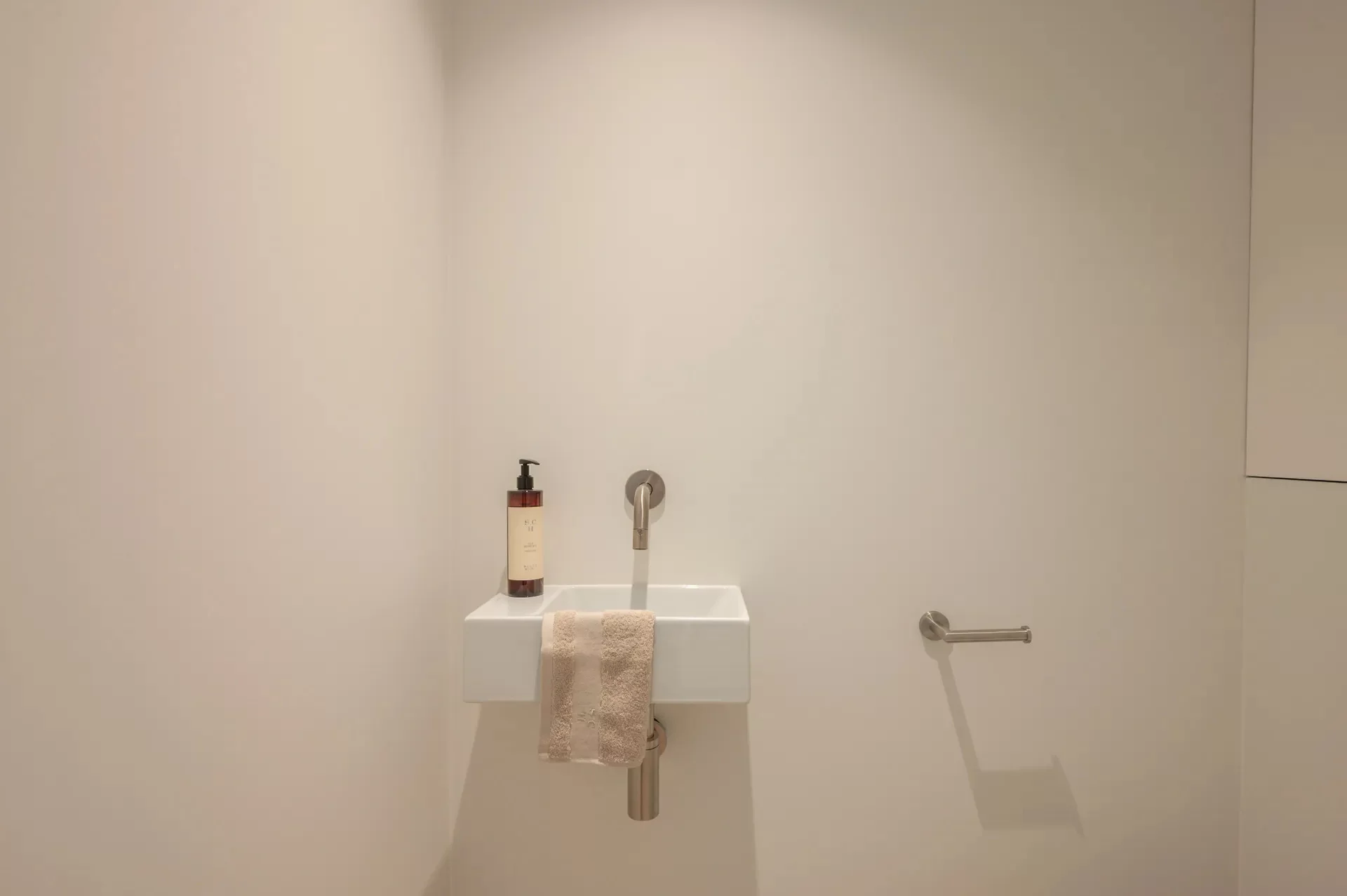 Gerenoveerd 3-slaapkamerappartement, ideaal gelegen aan de Kustlaan.