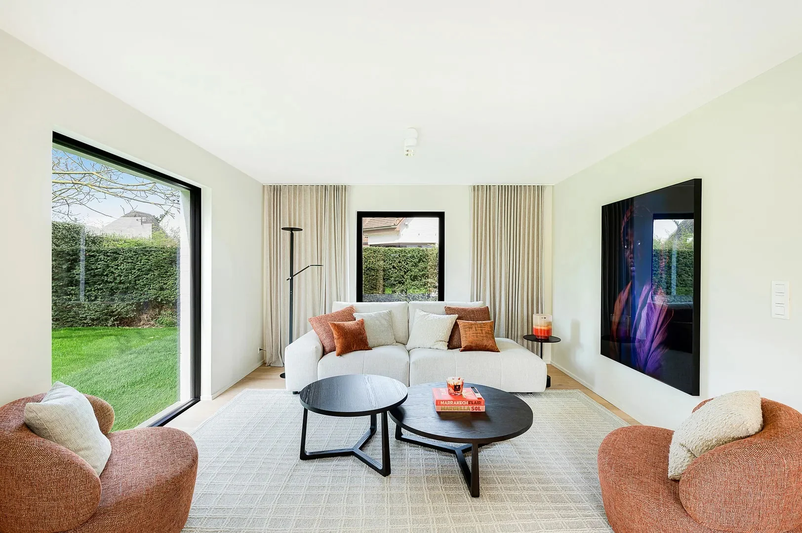 Gerenoveerde villa met 4slaapkamers en grote tuin in Knokke.
