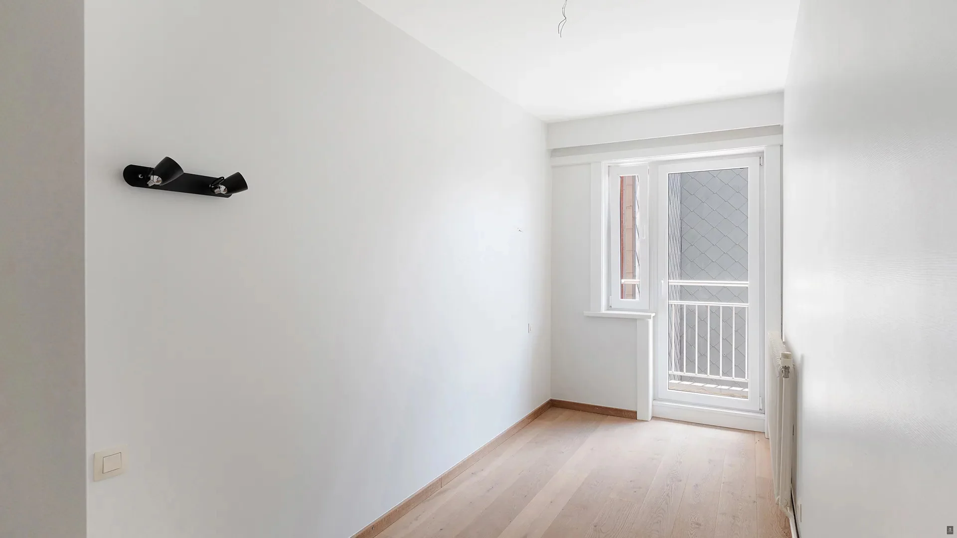 Ongemeubeld 3 slaapkamerappartement op het Rubensplein
