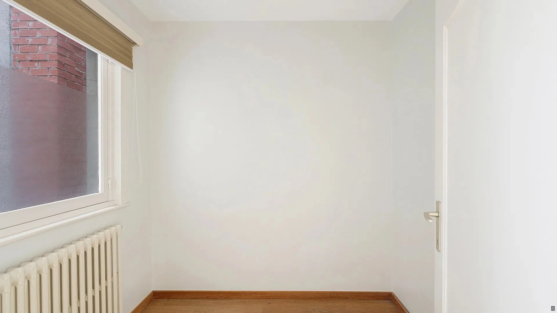 Ongemeubeld 3 slaapkamerappartement op het Rubensplein