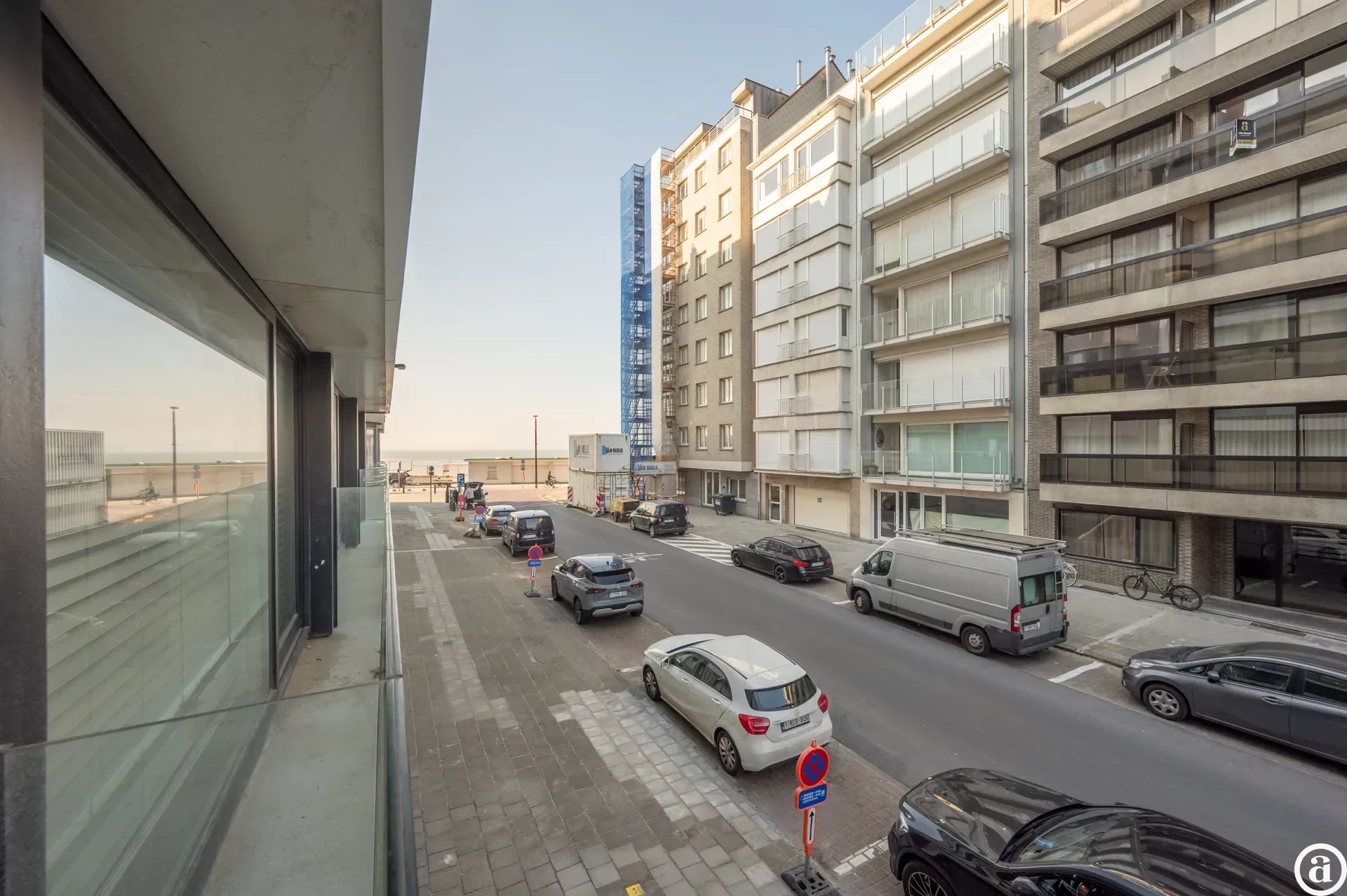 Charmant studio avec vue latérale sur la mer à Knokke