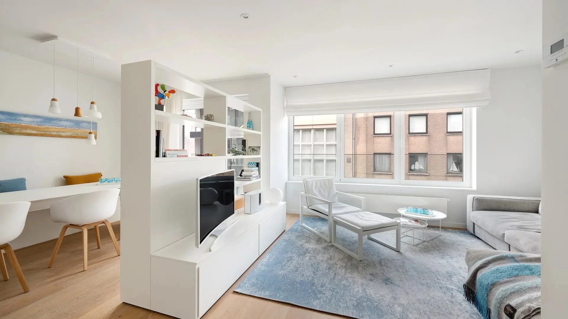 Modern 1-slaapkamerappartement met balkon op toplocatie