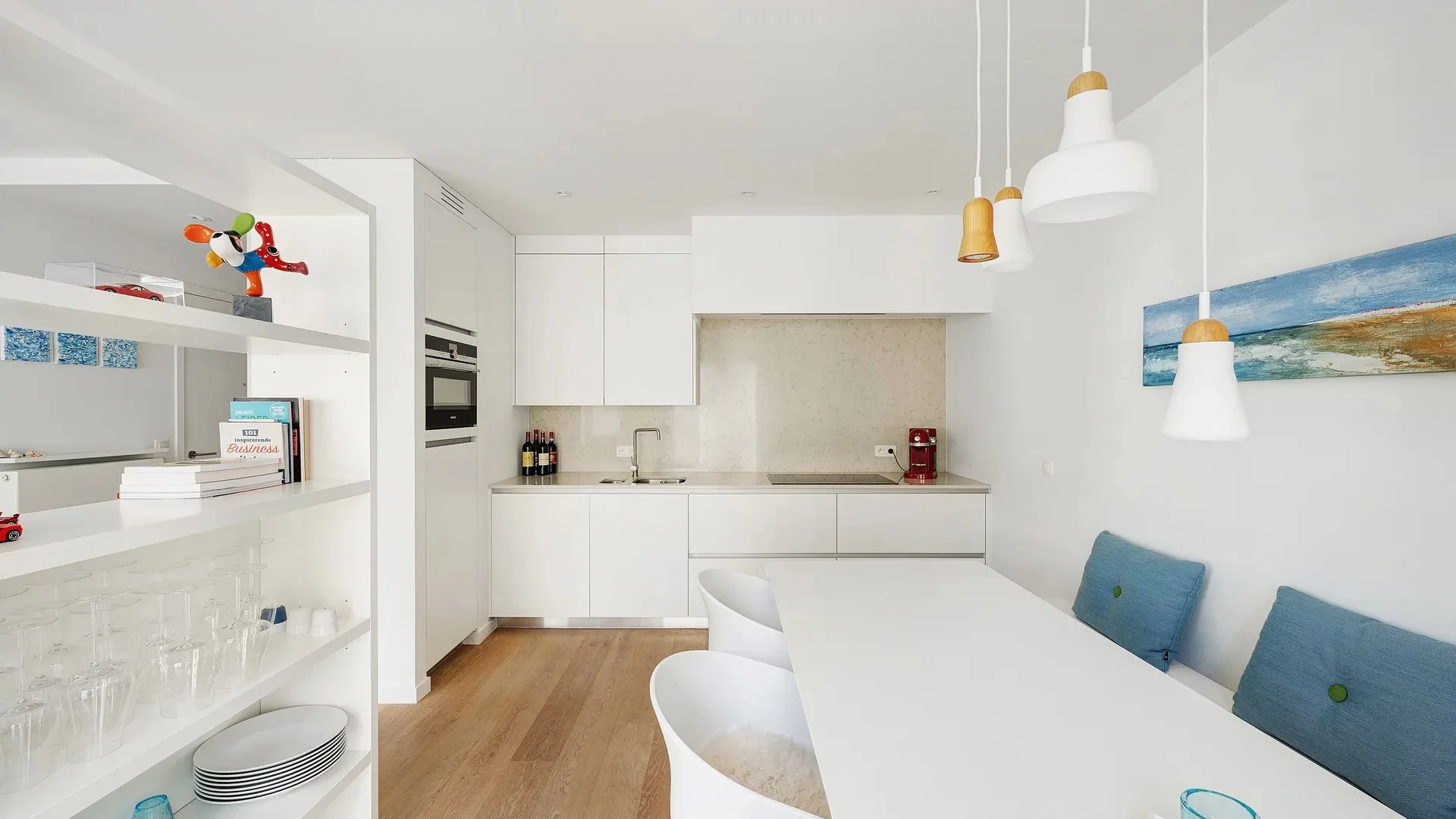 Modern 1-slaapkamerappartement met balkon op toplocatie