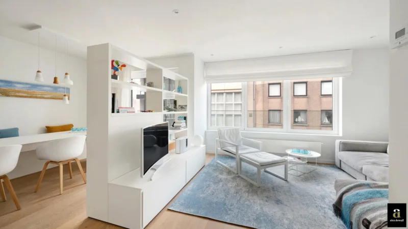 Modern 1-slaapkamerappartement met balkon op toplocatie
