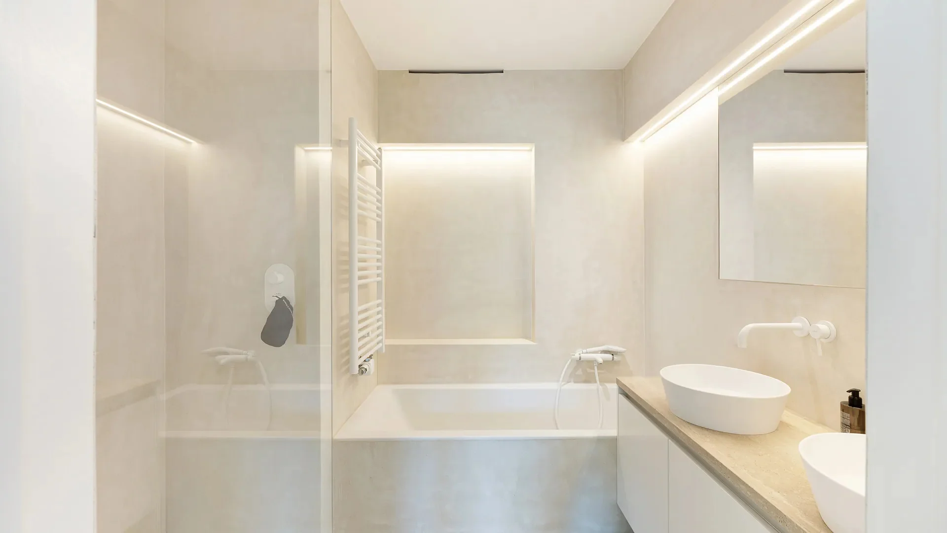 Prachtig vernieuwd appartement (3slpk) nabij het Rubensplein