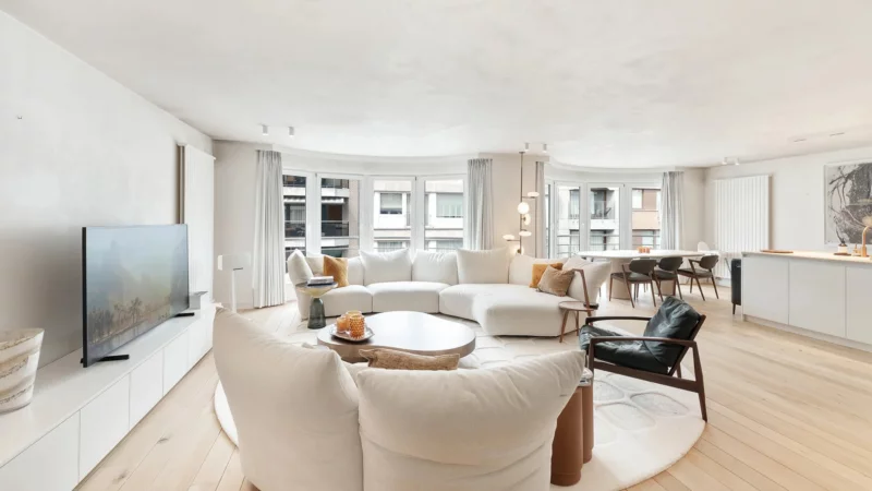 Prachtig vernieuwd appartement (3slpk) nabij het Rubensplein