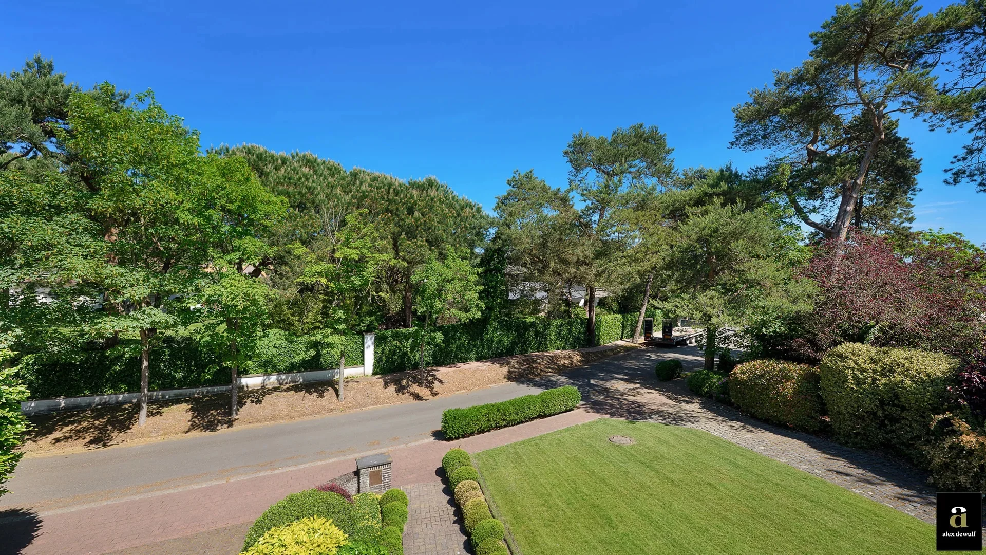 Exclusieve villa in het Zoute, rustig gelegen nabij de Boslaan op 1.704 m2