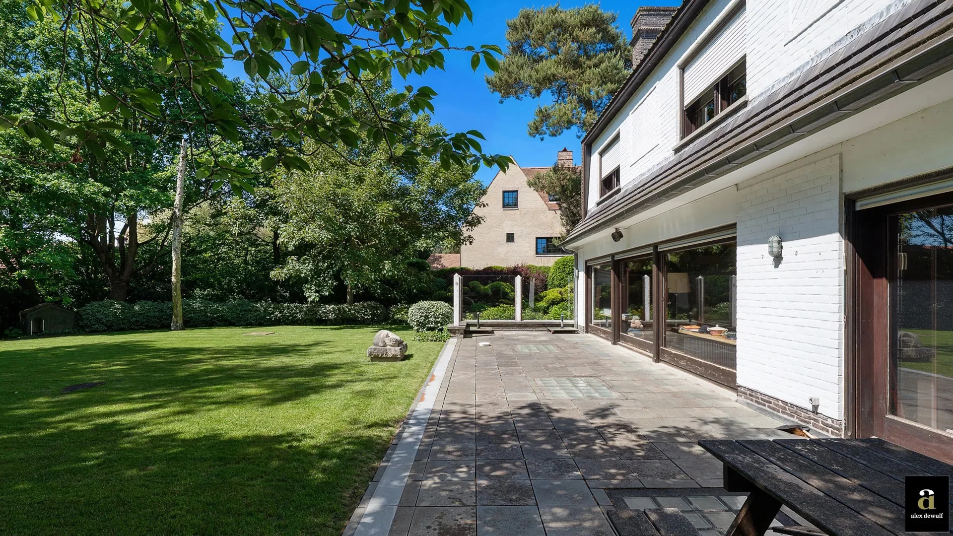 Exclusieve villa in het Zoute, rustig gelegen nabij de Boslaan op 1.704 m2