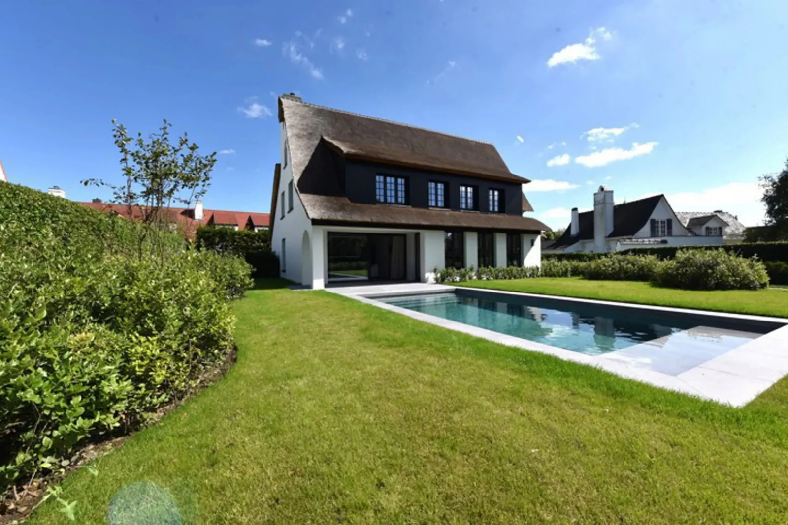 Luxueuze zongerichte villa op een toplocatie te Zoute