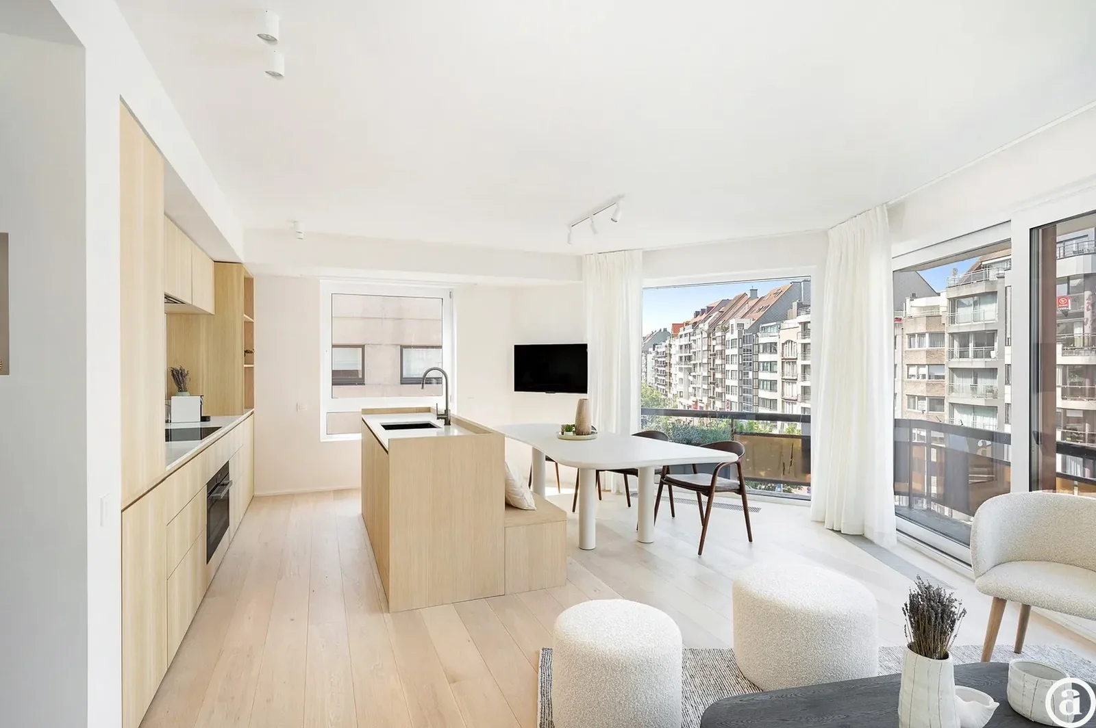 Bright 3-bedroom apartment.