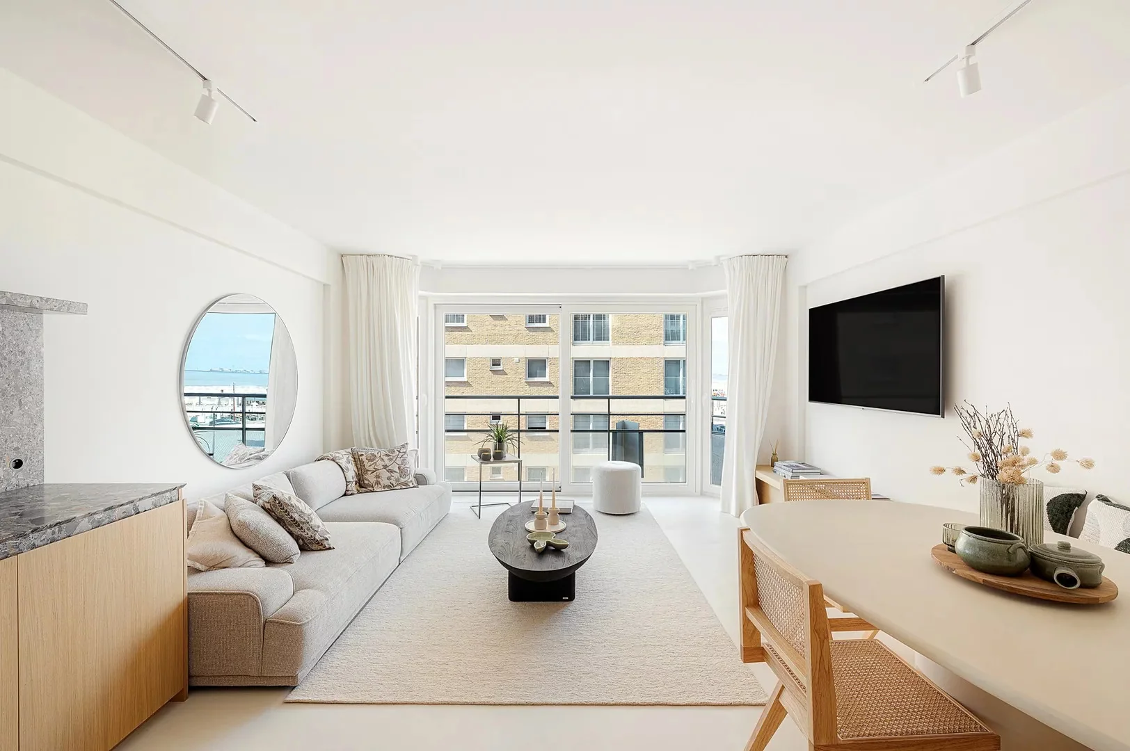 Magnifique appartement rénové et ensoleillé avec vue  mer [av. Royal - Knokke].