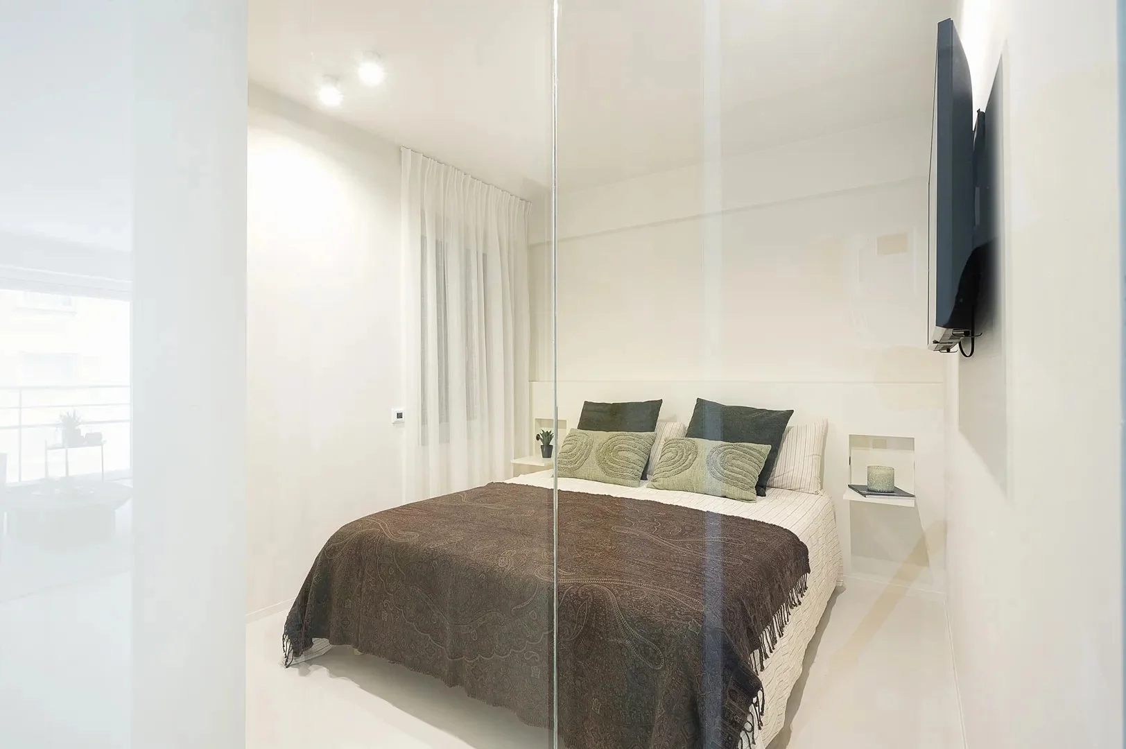 Magnifique appartement rénové et ensoleillé avec vue  mer [av. Royal - Knokke].