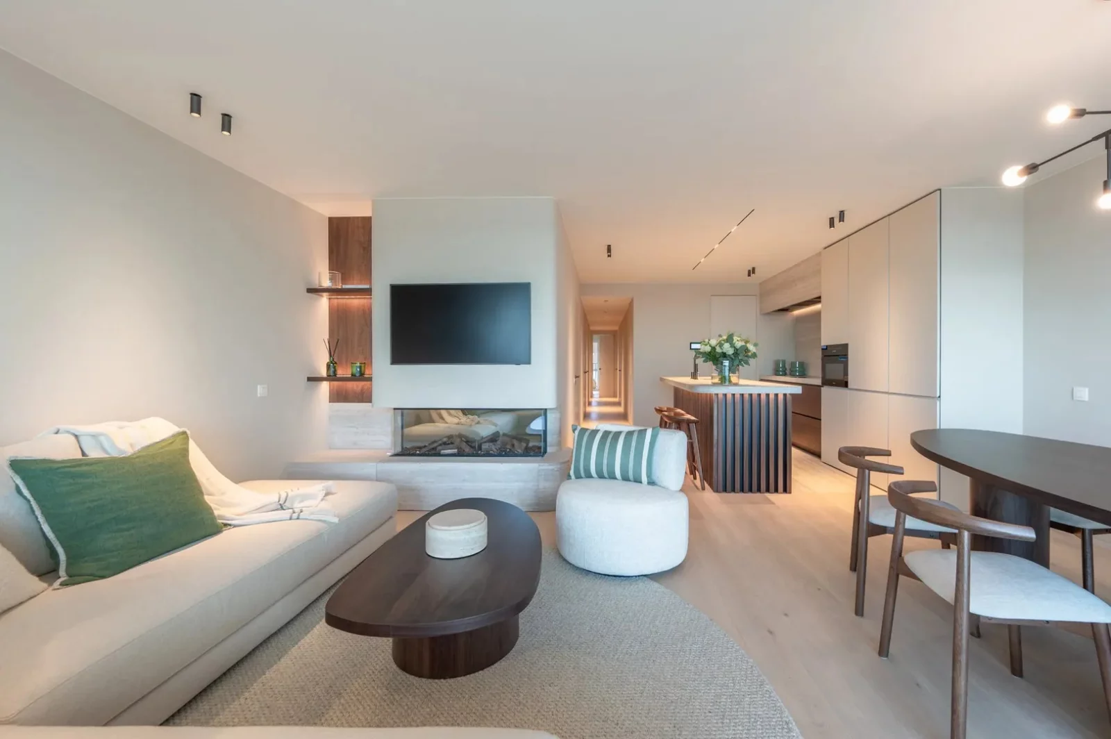 Uitzonderlijk appartement op de Zeedijk-Het Zoute (3 slpk).