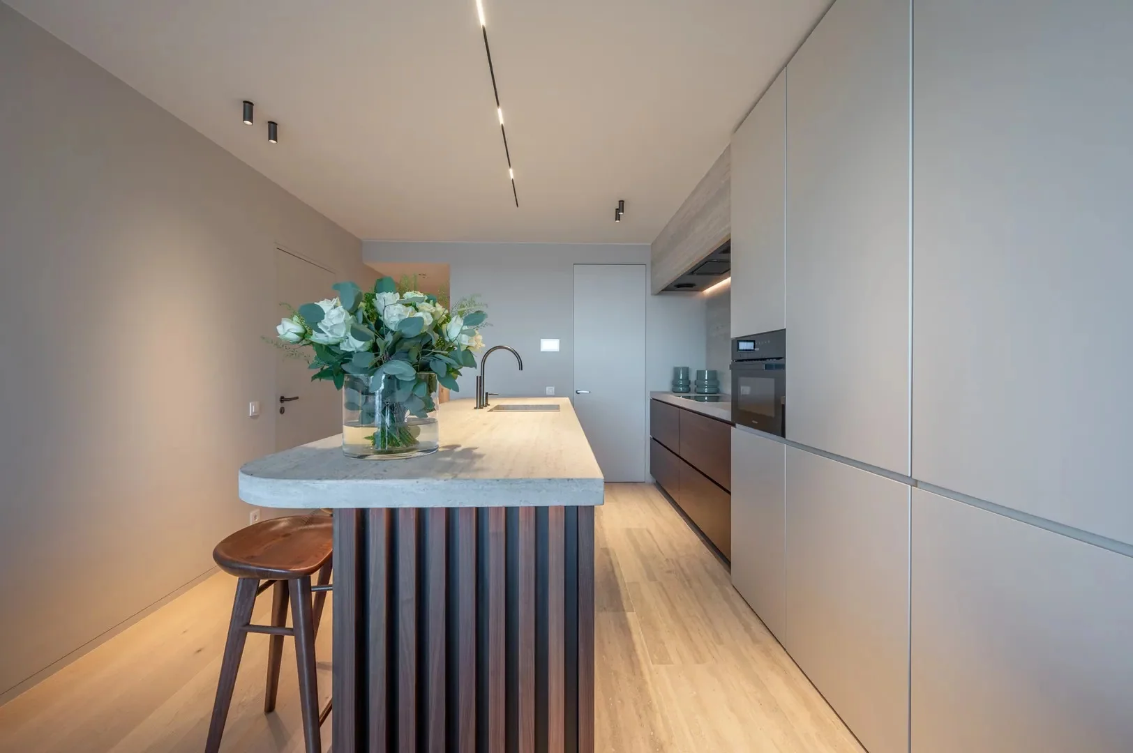 Uitzonderlijk appartement op de Zeedijk-Het Zoute (3 slpk).