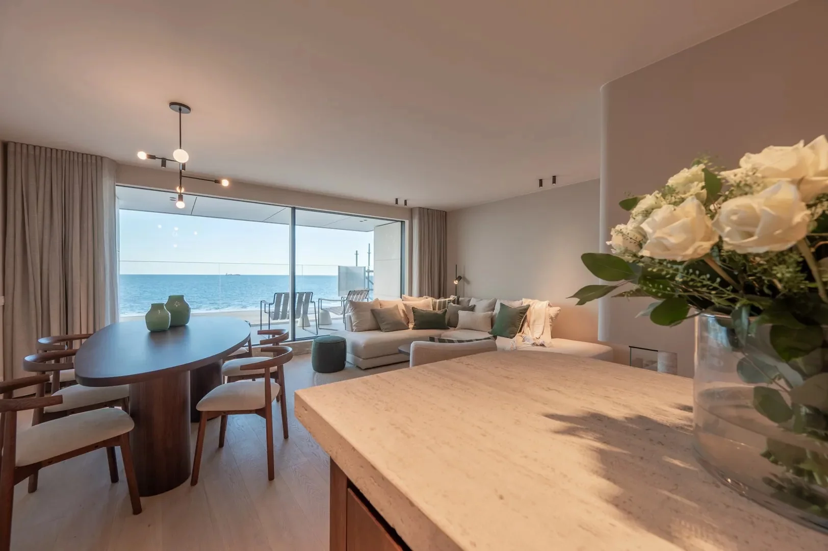 Uitzonderlijk appartement op de Zeedijk-Het Zoute (3 slpk).