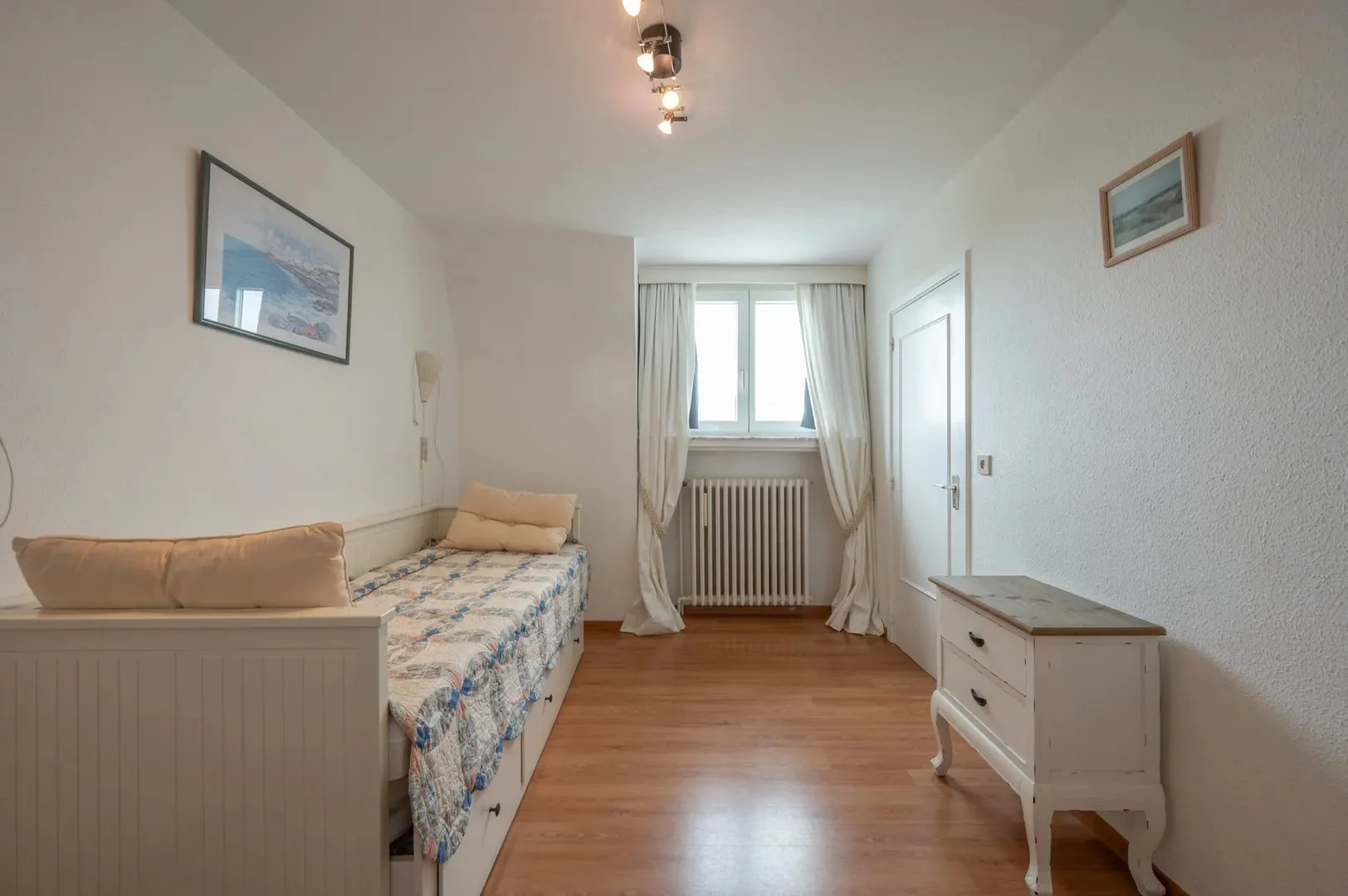 130 m² corner apartment in a villa residence in Zoute