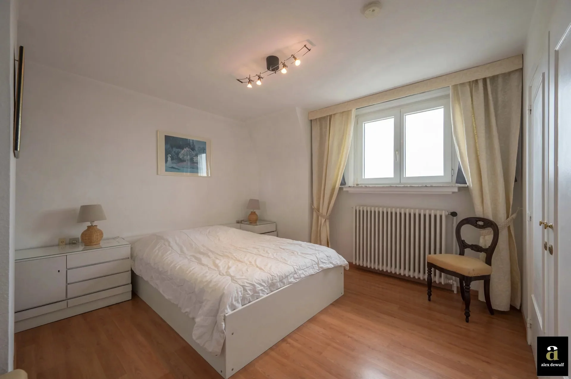 Hoekappartement van 130 m² gelegen in een villa residentie te Zoute