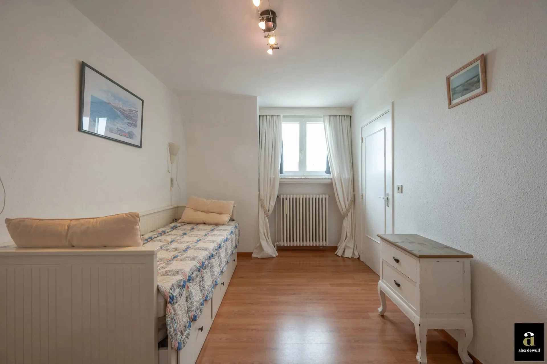 Hoekappartement van 130 m² gelegen in een villa residentie te Zoute