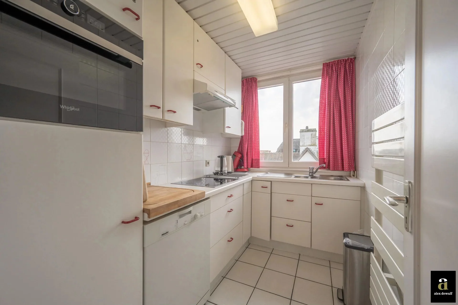Hoekappartement van 130 m² gelegen in een villa residentie te Zoute