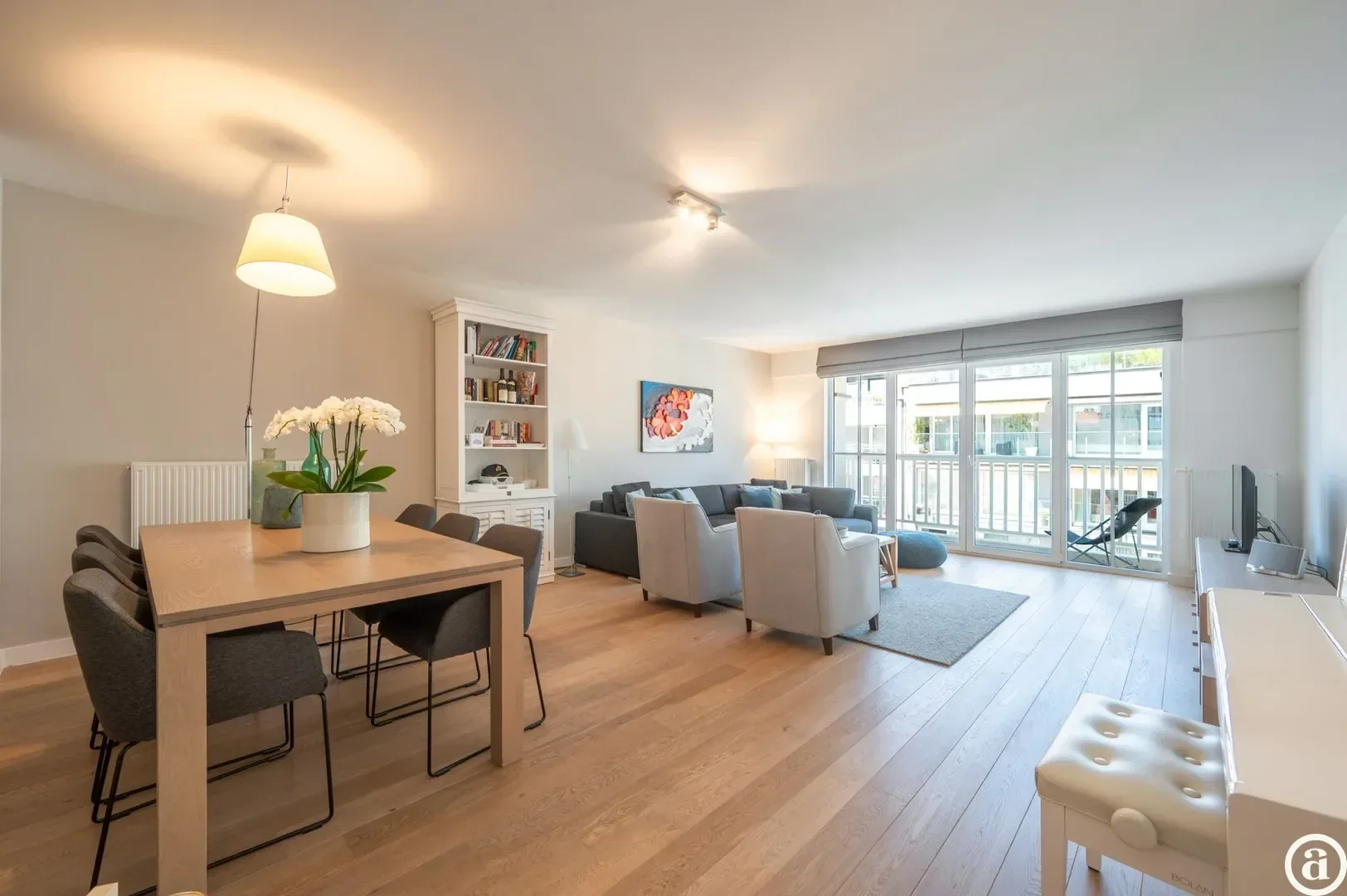 Ruim & instapklaar appartement met 3 slaapkamers [Zoutelaan]