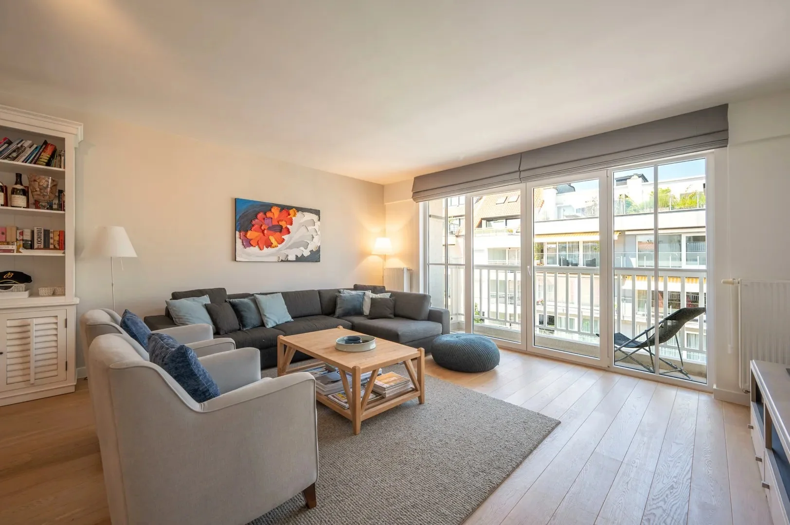 Spacious 3-bedroom apartment near the sea in central Knokke!