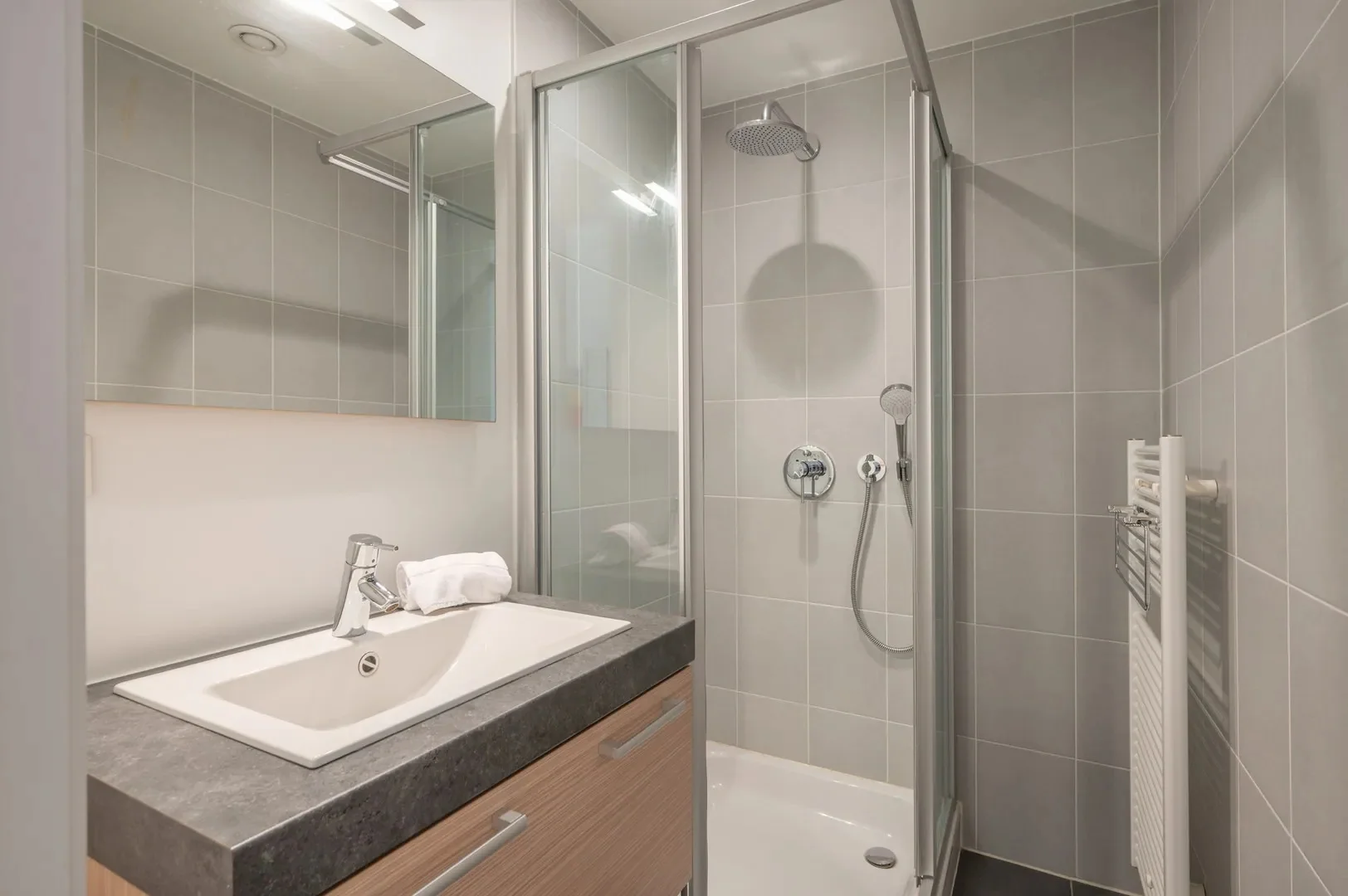 Spacious 3-bedroom apartment near the sea in central Knokke!