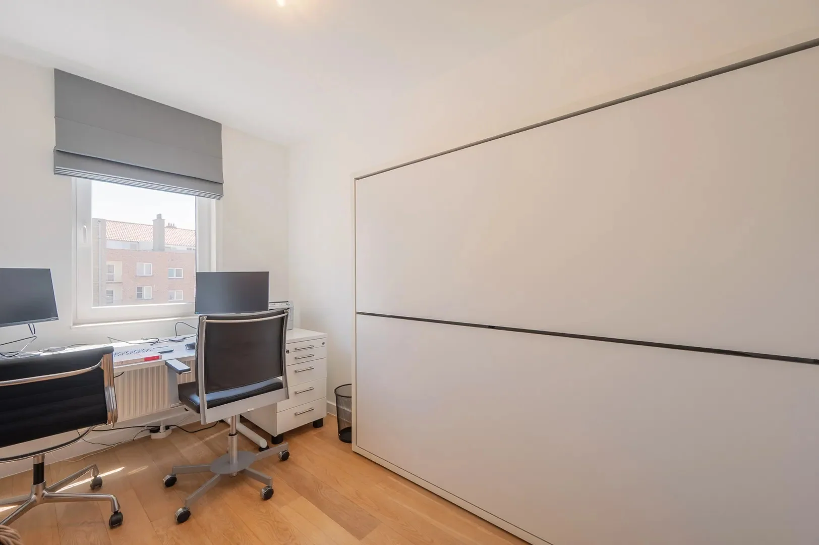 Spacious 3-bedroom apartment near the sea in central Knokke!