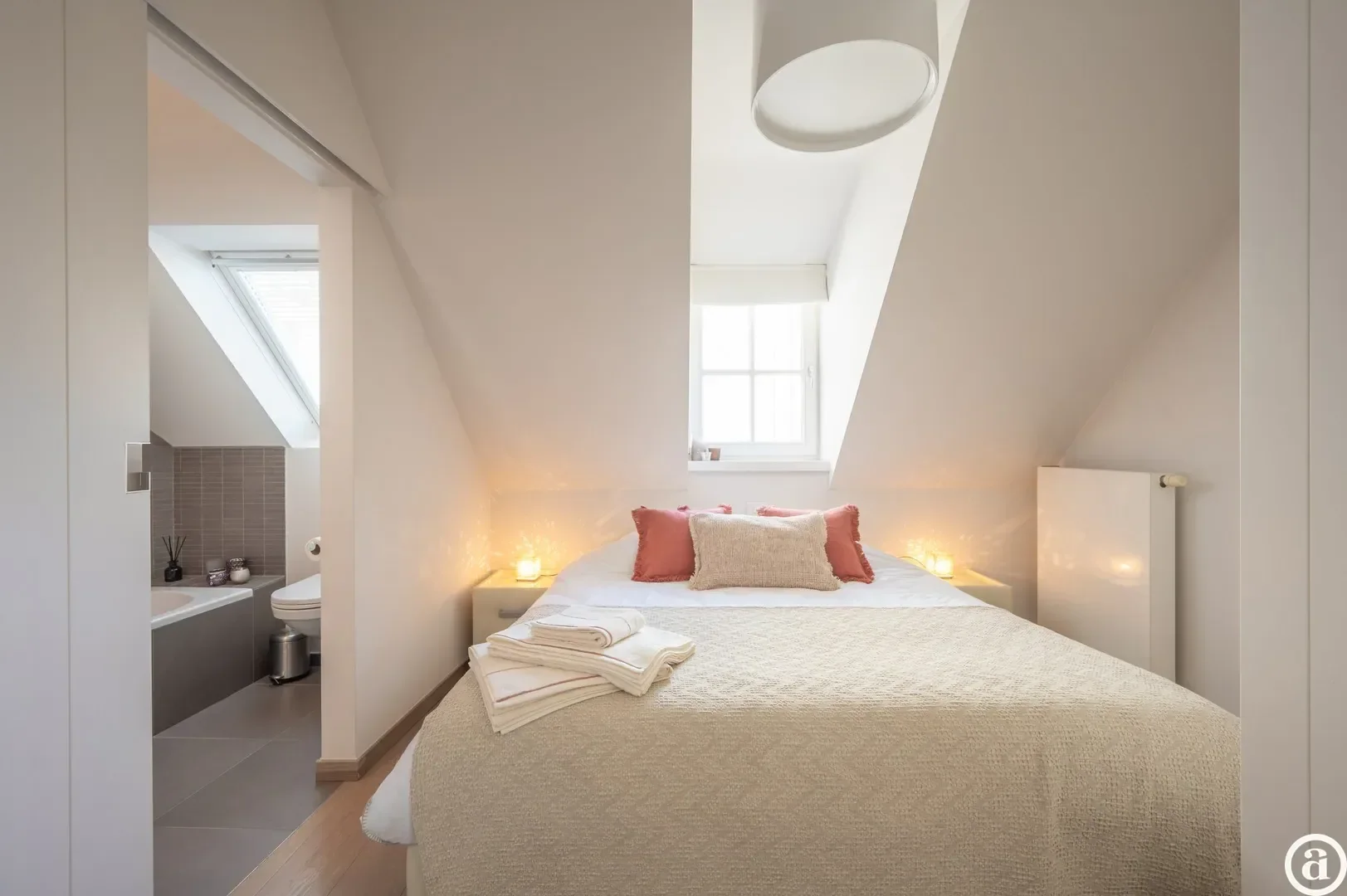 Zonnig en ruim duplex appartement met zuidgericht terras