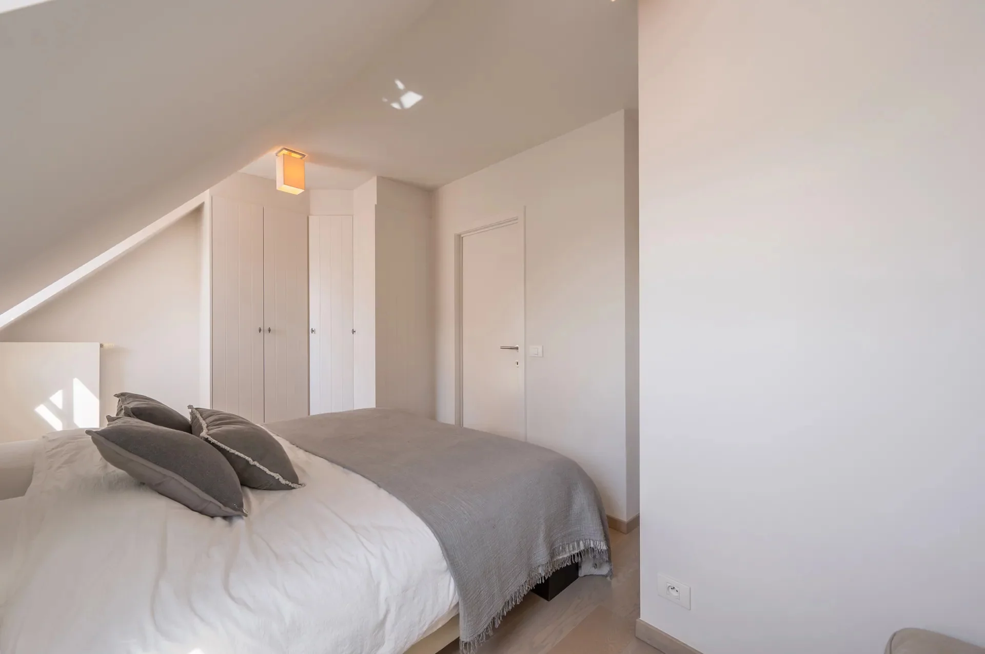 Zonnig en ruim duplex appartement met zuidgericht terras