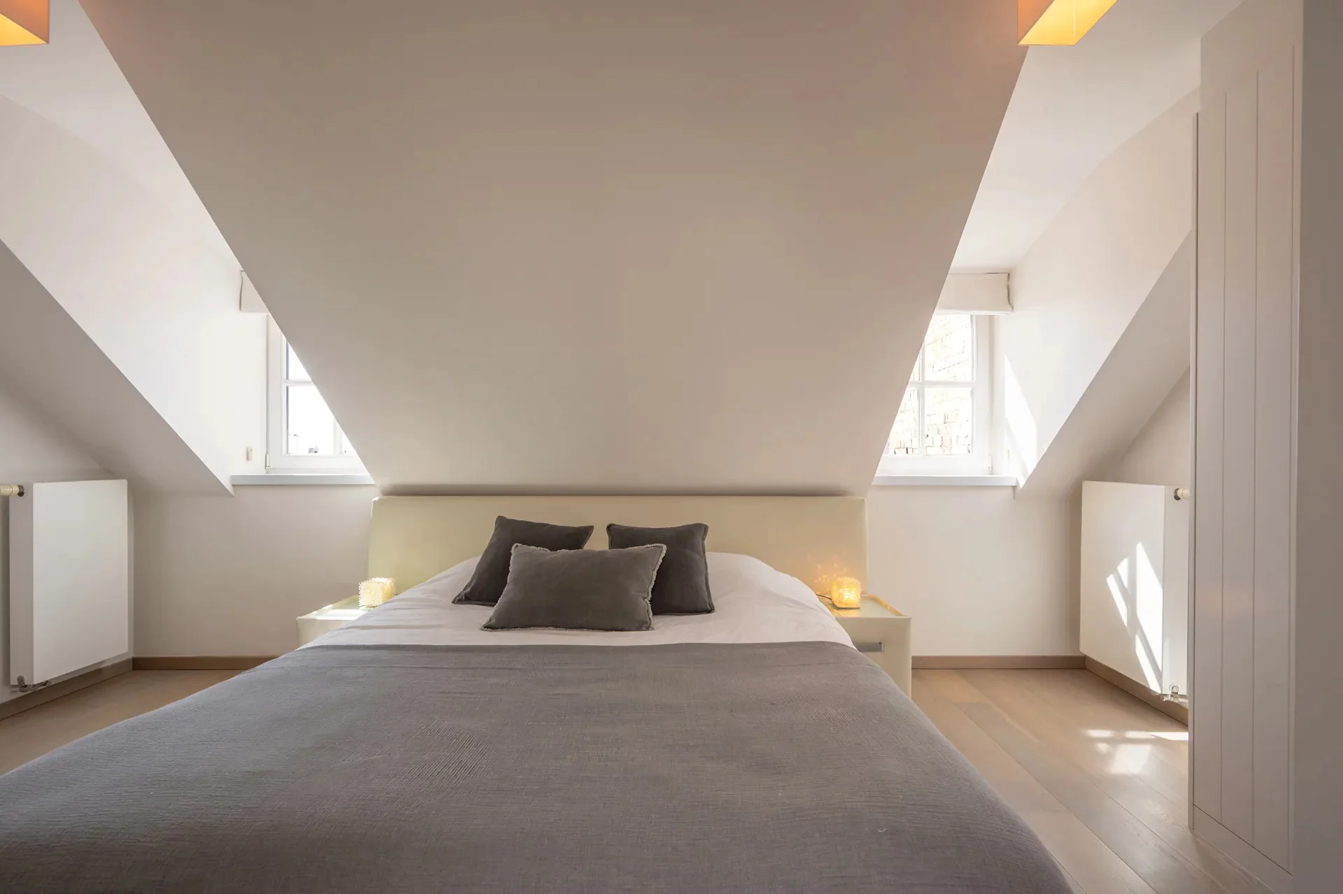 Zonnig en ruim duplex appartement met zuidgericht terras