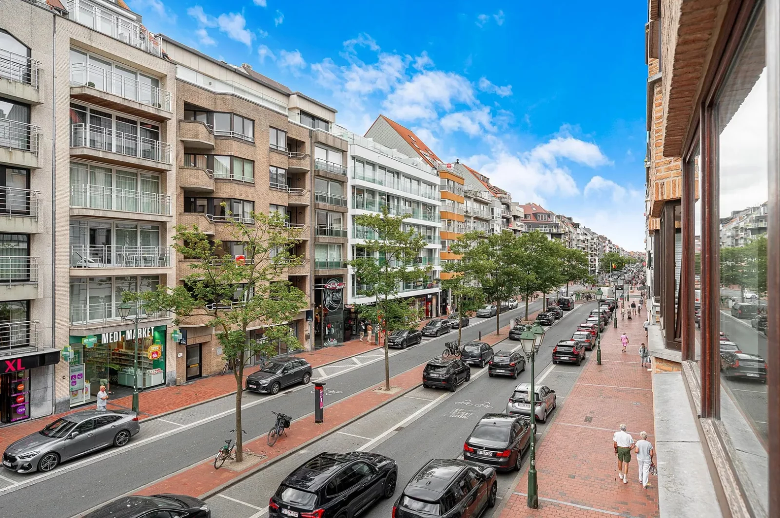 Instapklaar hoekappartement (3 slpk) in centrum van Knokke.