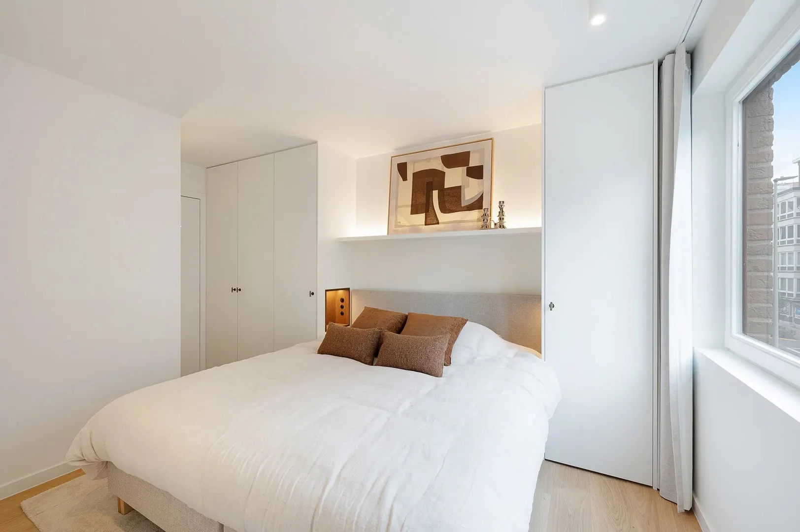 Instapklaar hoekappartement (3 slpk) in centrum van Knokke.