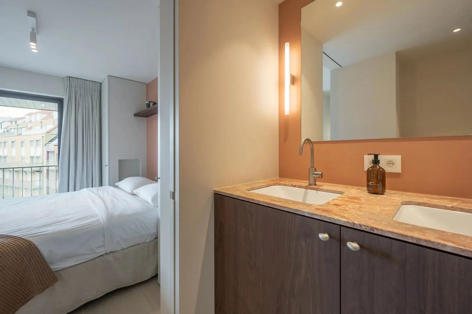 Stijlvol gerenoveerd 3-slaapkamerappartement op topligging in hartje Knokke.