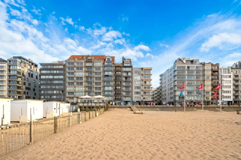 Instapklare handelsruimte op een toplocatie aan de Zeedijk van Knokke.